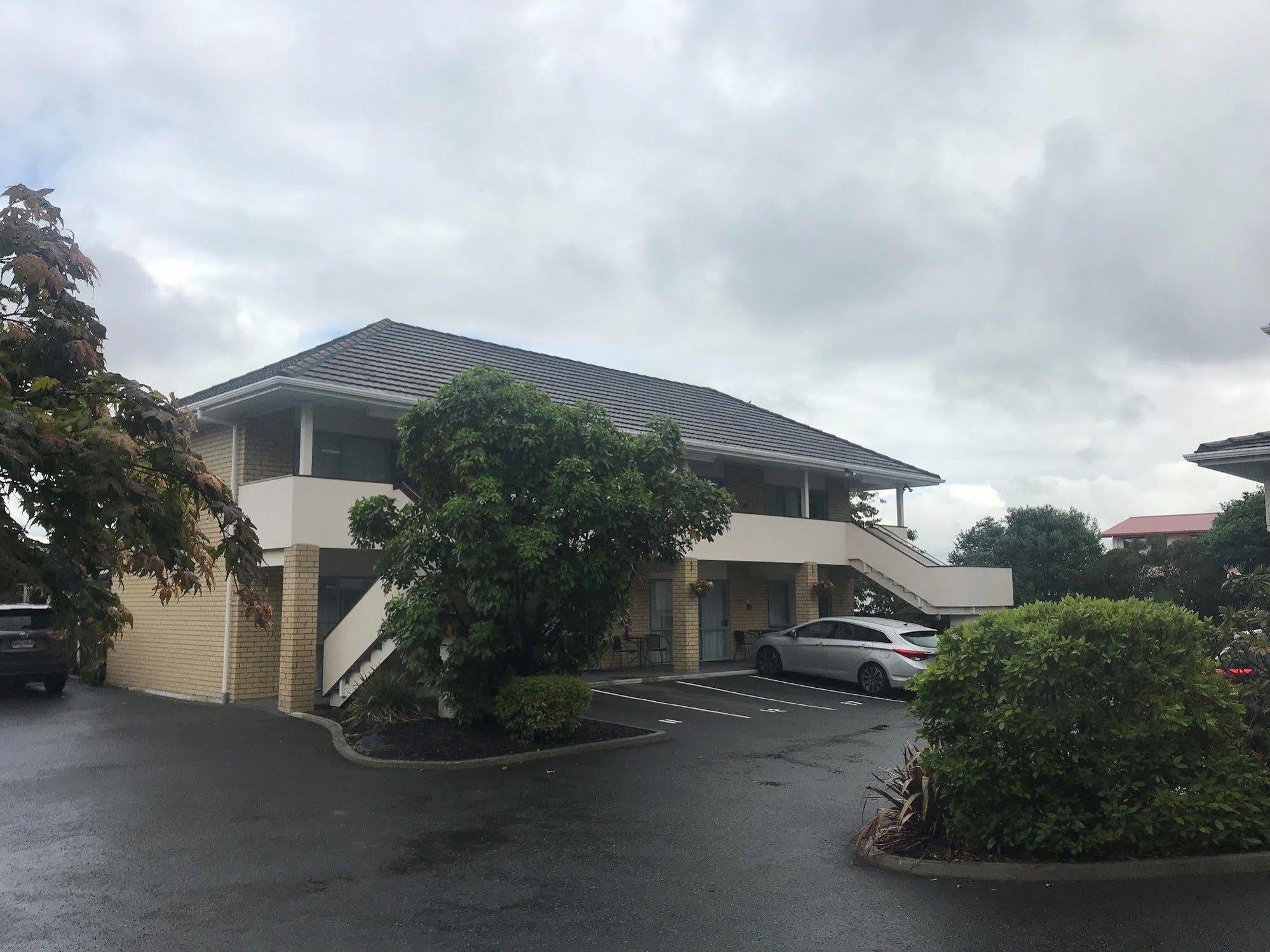 Fenton Court Motel Rotorua Exterior photo