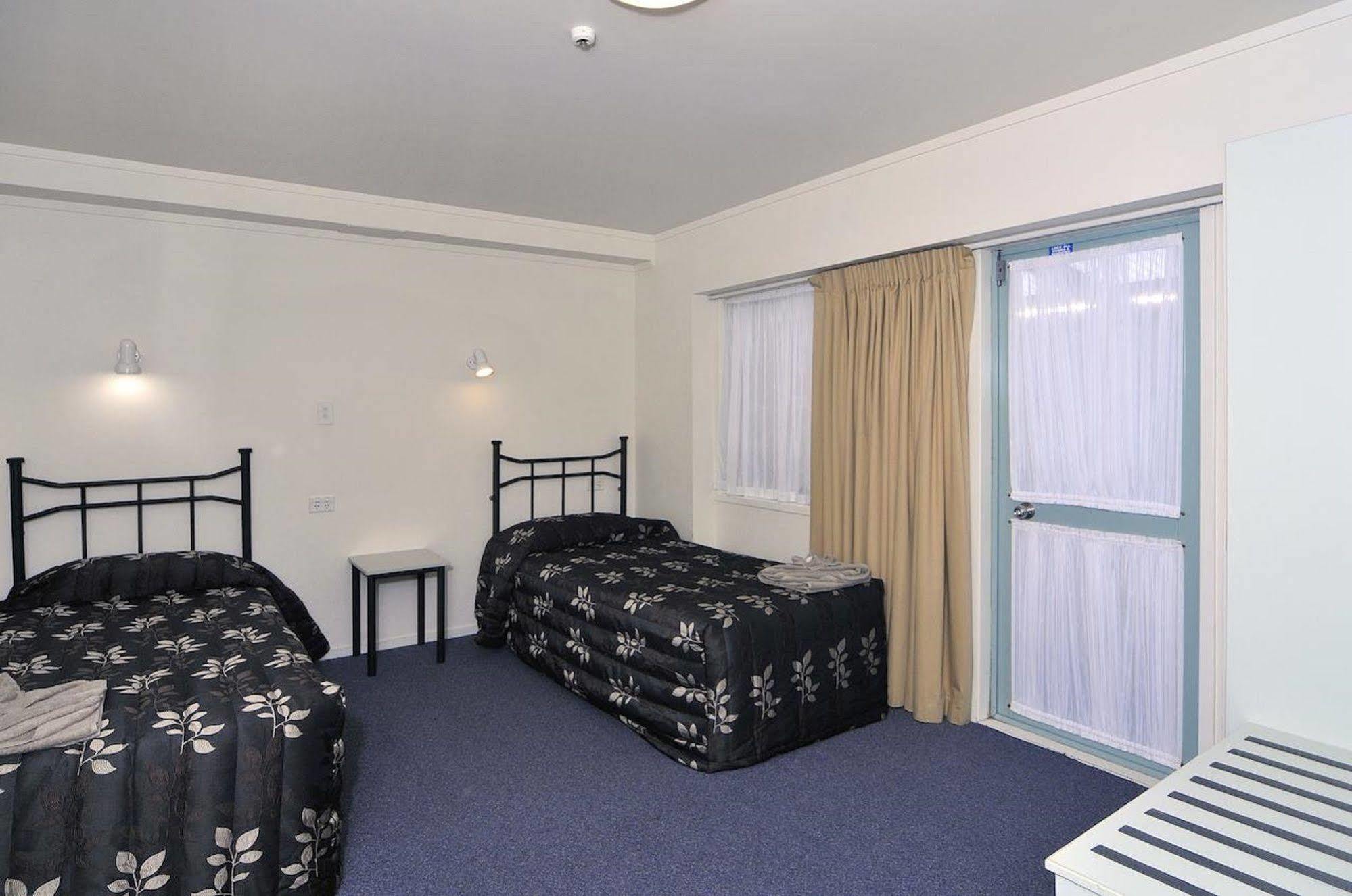 Fenton Court Motel Rotorua Exterior photo